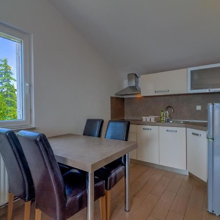 Apartmani Lili Novi Vinodolski Exterior foto