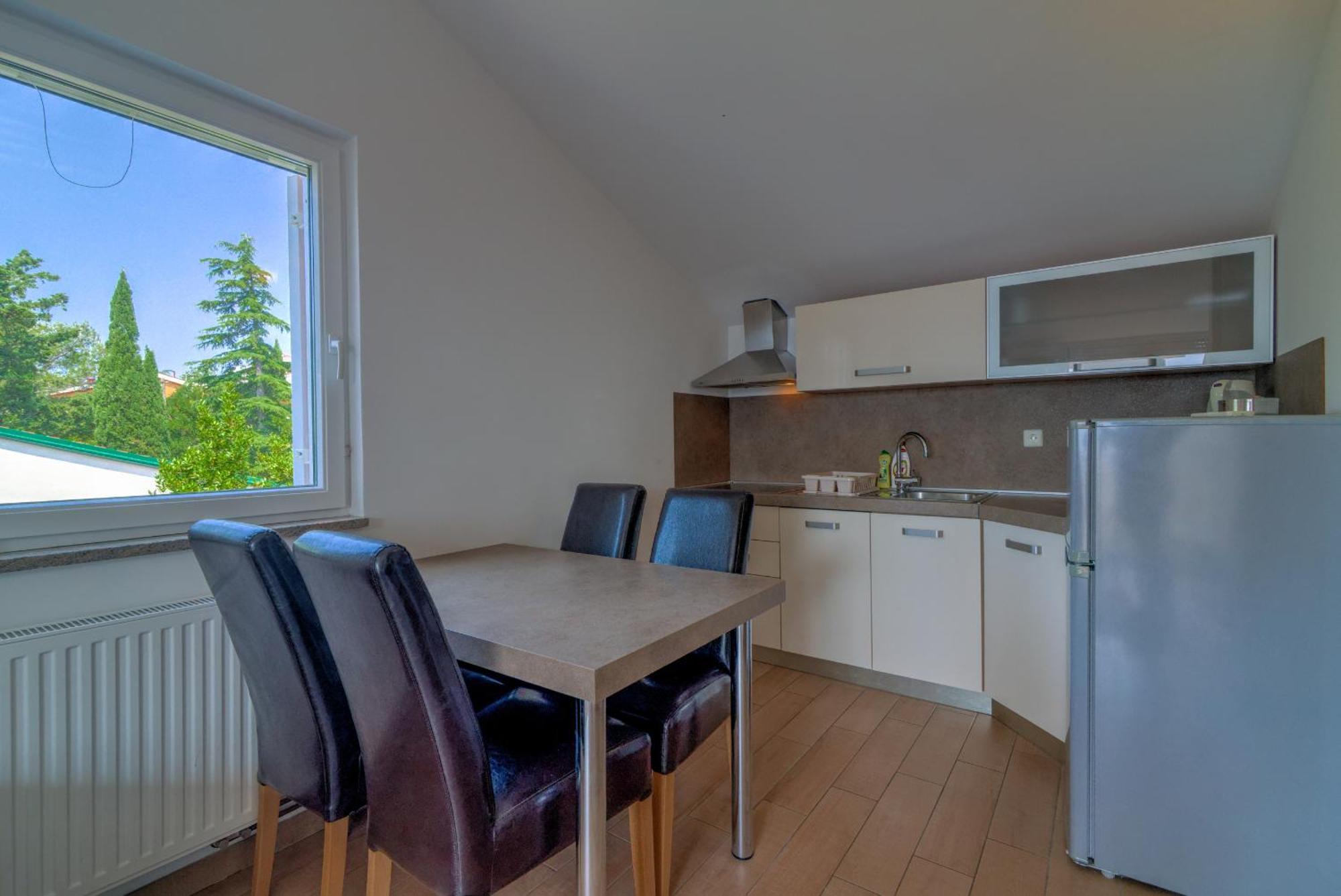 Apartmani Lili Novi Vinodolski Exterior foto