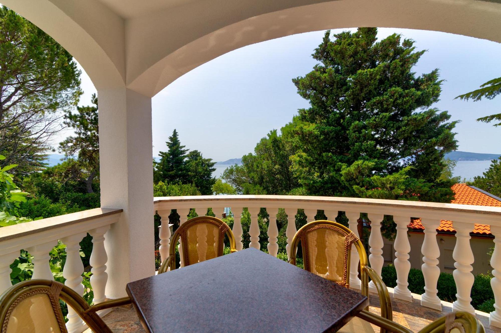Apartmani Lili Novi Vinodolski Exterior foto